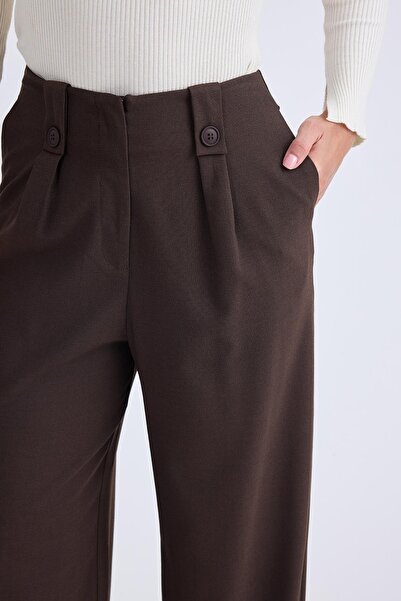 Vitrin Wide leg pants with button detail