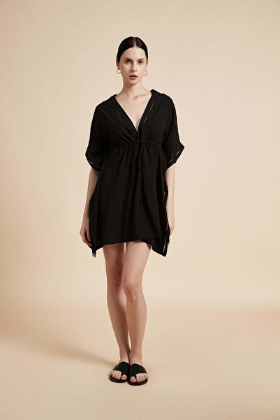 Yola V-Neck Half-Sleeve Top