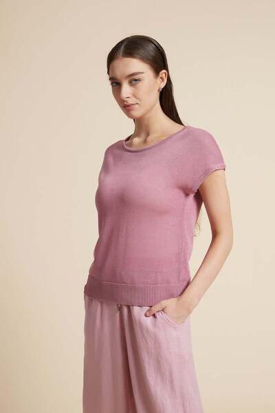Yola Solid Short-Sleeve Top