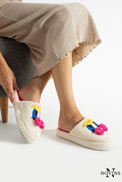 NOVİNS Cute Bowknot Duffy Duck Figure Embroidered Non-Slip Lightweight Sole House Slippers