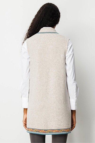 Desen Triko Women's Polo Neck Skirt Hem Kilim Patterned Long Wool Vest V.Beige