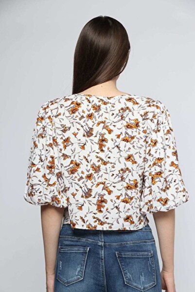 mica Floral 3/4-Sleeve Top