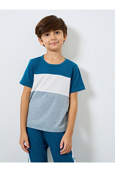 Styli Boys Color Block T-Shirt and Joggers Set