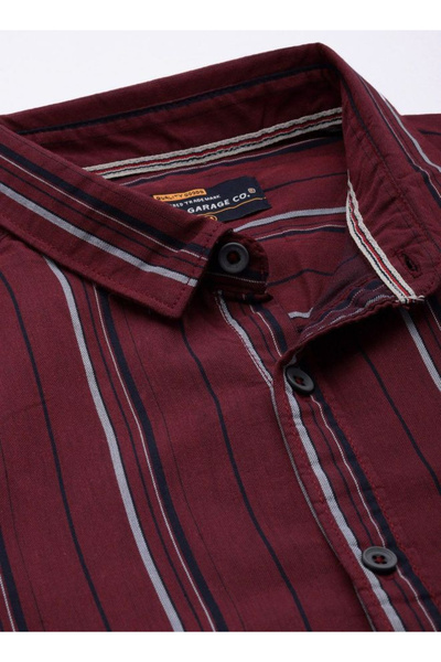 The Indian Garage Co By Styli Men Striped Red Casual Shirt