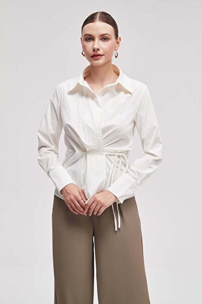 Livia بلوزة سادة بأكمام طويلة وحزام