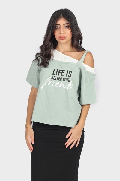 mica بلوزة مطبوعة بأكمام نصفية ومنسدلة الكتف