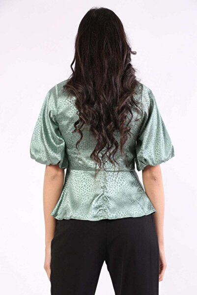 Nichii Printed Short-Sleeve Top