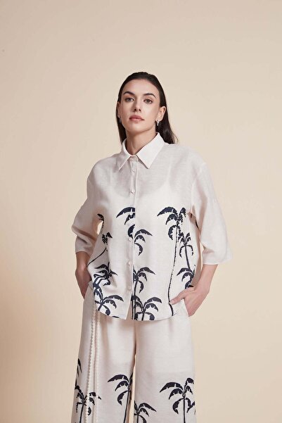 Yola Floral Buttoned Top