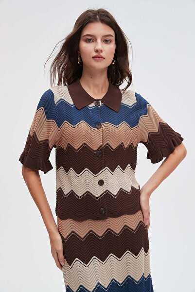 Livia بلوزة مخططة بأكمام نصفية