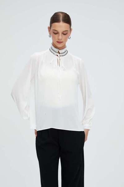 Nichii Solid High Neck Long Sleeve Top