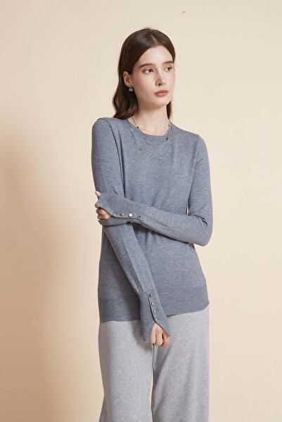 Yola Solid Long-Sleeve Top