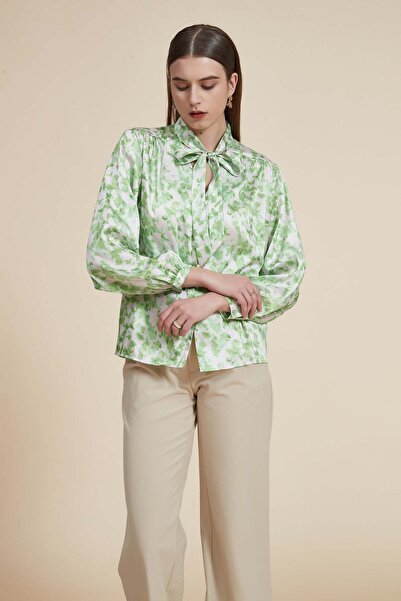Yola Floral Long-Sleeve Top