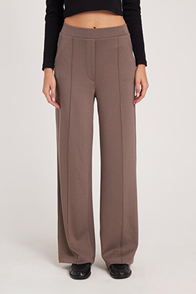 Tudors Women's Relax Fit Comfortable Cut Modal Fabric High Waist Wide Leg Light Brown Trousers