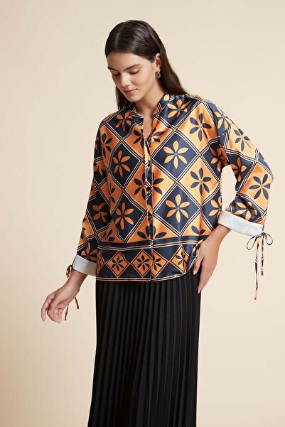 Yola Floral Long-Sleeve Top