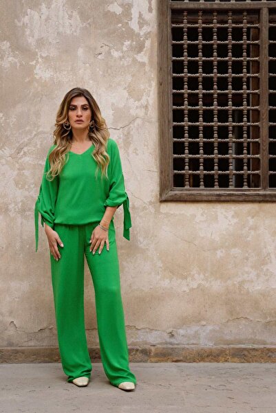 CARINA Solid Long-Sleeve Top with Tie