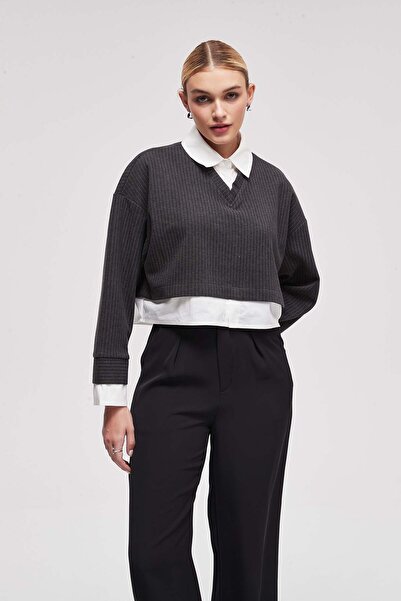 Livia بلوزة سادة بأكمام طويلة