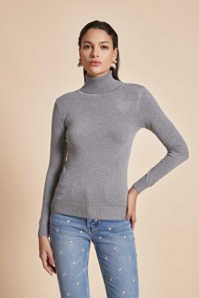 Yola Solid High Neck Long Sleeve Top