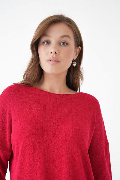 barış sülün lovebox Women's Crew Neck Oversize Red Knit Sweater 6933