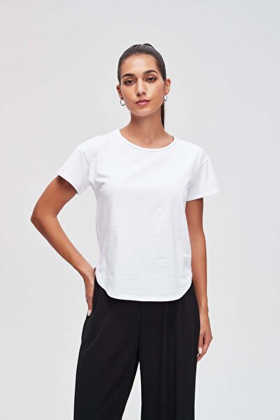Livia Solid Half-Sleeve Top