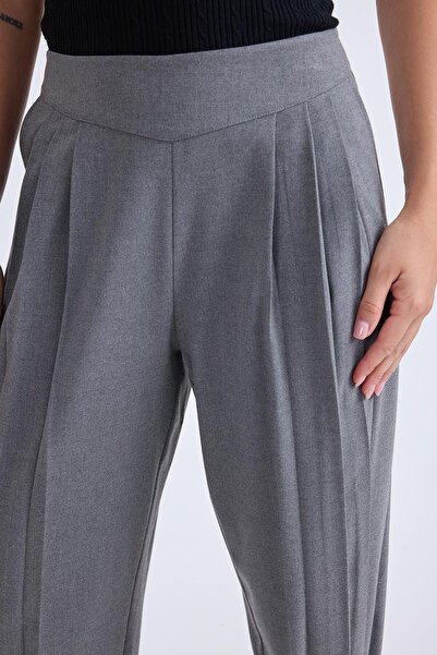 Vitrin Παντελόνι με ψηλόμεσο πλισέ μέχρι τον αστράγαλο