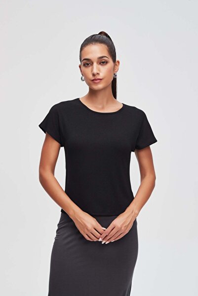 Livia بلوزة سادة بأكمام نصفية