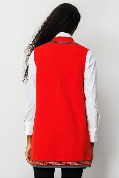 Desen Triko Kadın Polo Yaka Etek Ucu Kilim Desenli Uzun Yün Yelek Mercan