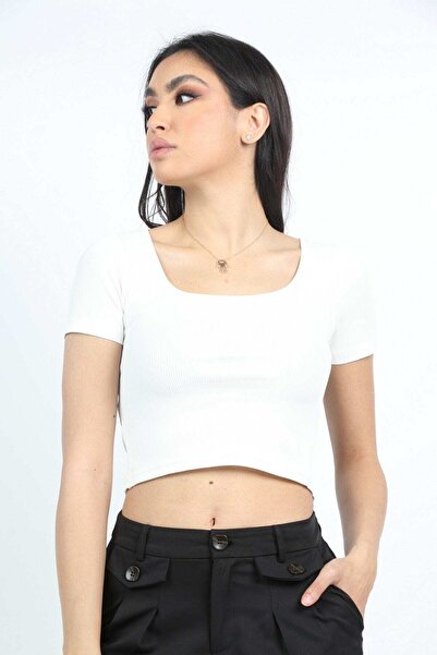 Kitschen Solid Cropped Short-Sleeve Top