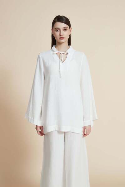 Yola Loose Fit V-Neck Long-Sleeve Top