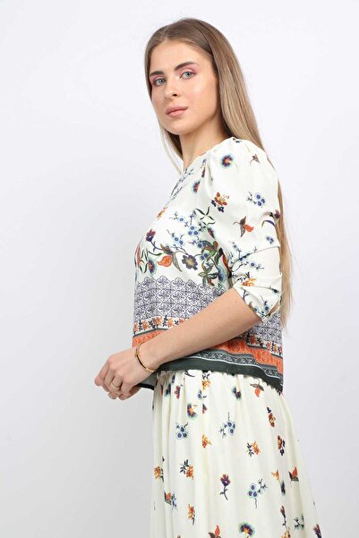 Nichii Floral Crew-Neck Top