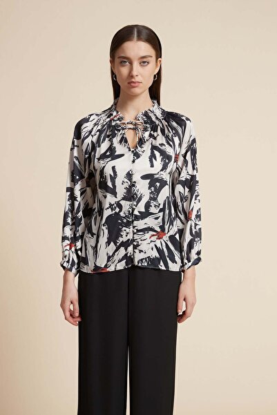 Yola Long-Sleeve Tie-Neck Top