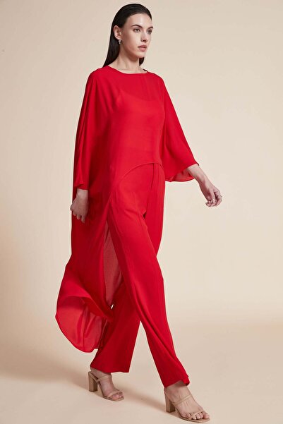 Yola Solid Loose Fit Long Sleeve Top