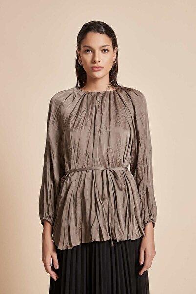 Yola Solid Pleated Long-Sleeve Top
