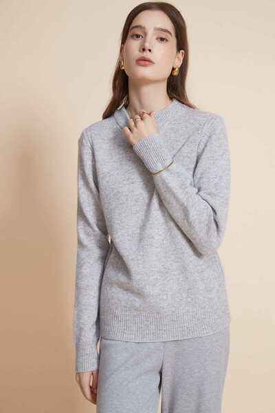 Yola Solid Long-Sleeve Top with Ribbed Detail