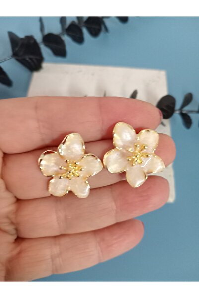 mos&more Cream Flower Women's Earrings