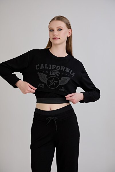 Sortie Women's Elastic Waist California Printed Black Crop Sweatshirt