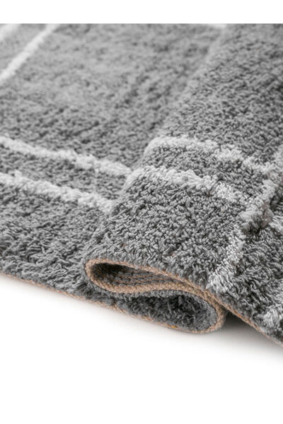 LC Waikiki Peak New Season Stripe Patterned Bath Mat 40X60 cm