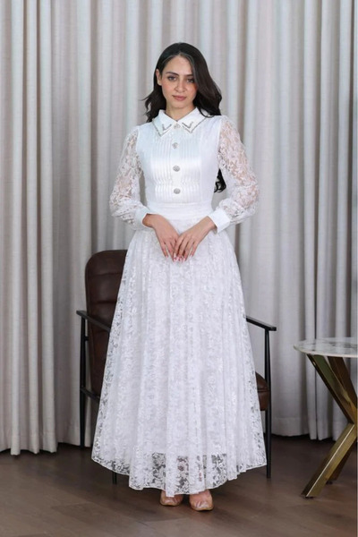 TREASUREISLAND Long lace dress with crystal lapels