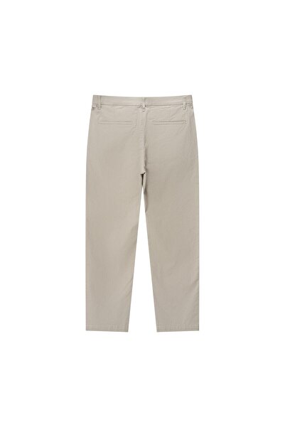 Giordano Men's Khakis: Regular Tapered Fit, All-Day Softness