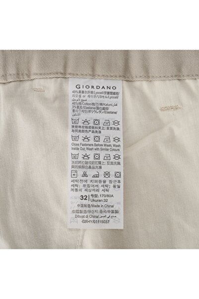 Giordano Men's Khakis: Regular Tapered Fit, All-Day Softness