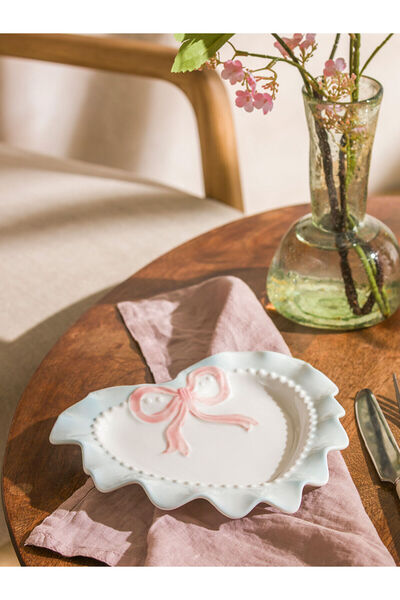 LC Waikiki White Bow Printed Ceramic Plate 20 cm