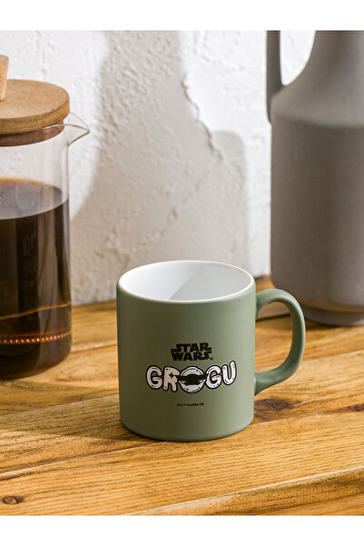 LC Waikiki Karişik Baby Yoda Baskılı Seramik Kupa 320 ml