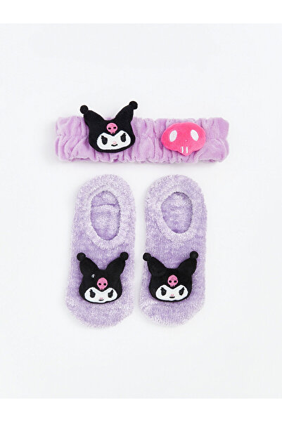 LC Waikiki Peak Yeni Sezon Kuromi Desenli Kaydırmaz Tabanlı Kız Çocuk Ev Çorabı ve Saç Bandı