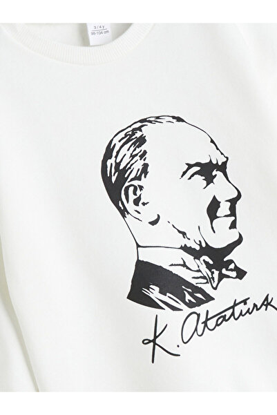 LC Waikiki Peak Yeni Sezon Bisiklet Yaka Uzun Kollu Atatürk Baskılı Kız Bebek Sweatshirt