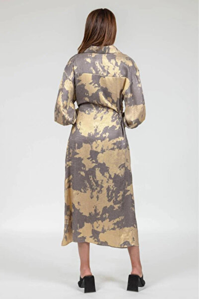 TREASUREISLAND Gold Floral Wrap Midi Dress