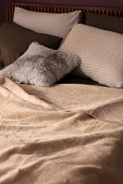 Madame Coco Plain Double Cotton Jacquard Blanket - Camel