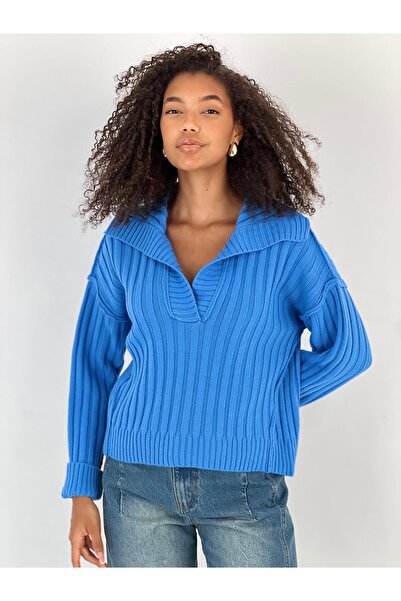Miss Poem Women's Ribbed Polo Neck Blue Knit Sweater