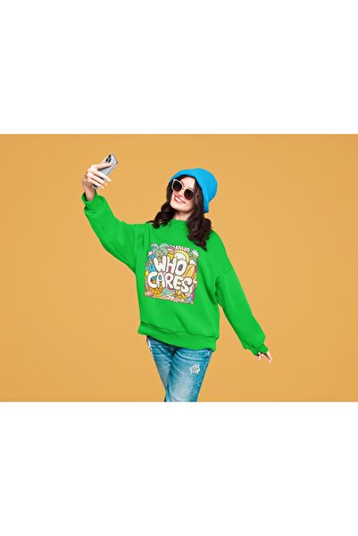 ArtYus Ποιος να φροντίζεται; Πολύχρωμο φούτερ με λαιμόκοψη με τύπωμα ποδηλάτων