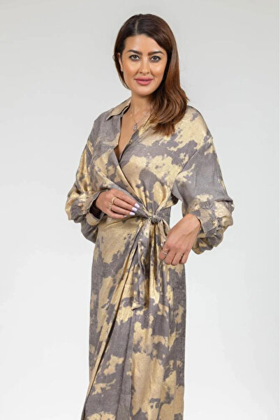 TREASUREISLAND Gold Floral Wrap Midi Dress