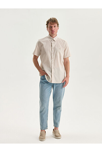 LC Waikiki Ανδρικό πουκάμισο μπεζ κανονικής εφαρμογής από λινό μείγμα