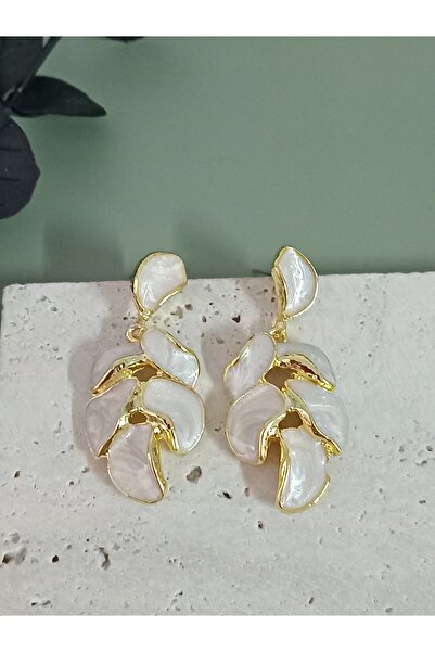 mos&more Cream Pearlescent Leaf Model Women's Earrings